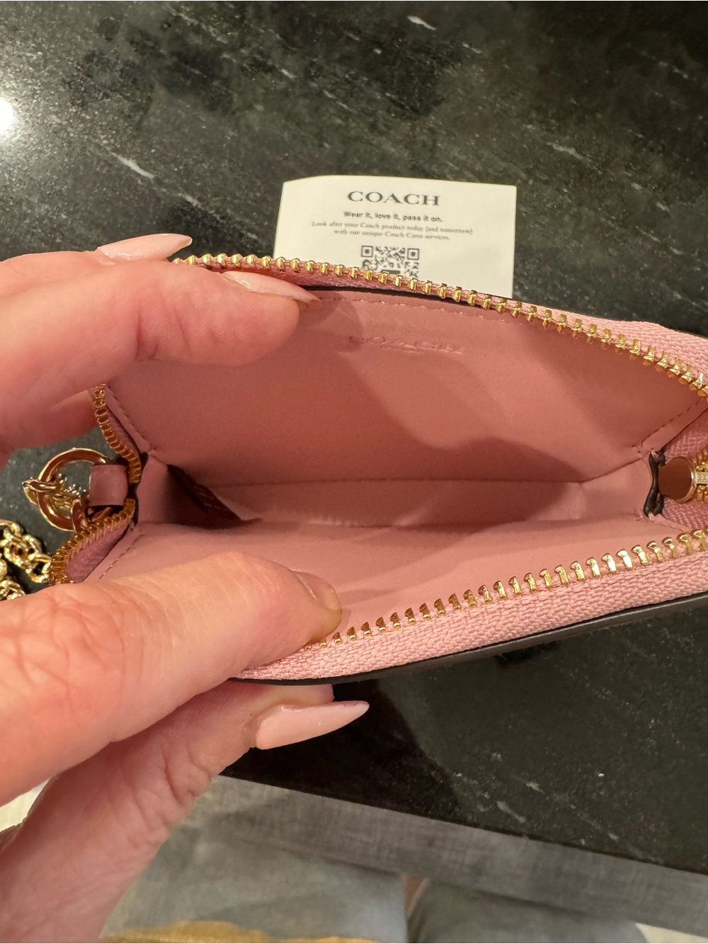 🌸NWT COACH Pink Denim Signature Card Case with Cherry 🍒 Charm - Picture 5 of 5